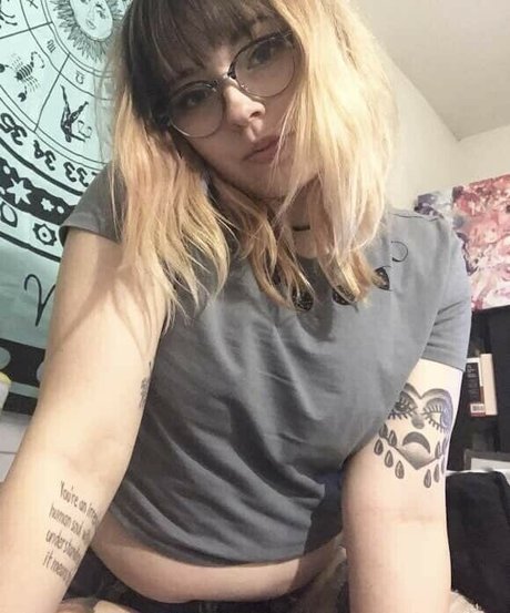 beelzebubsuwu only fans leak