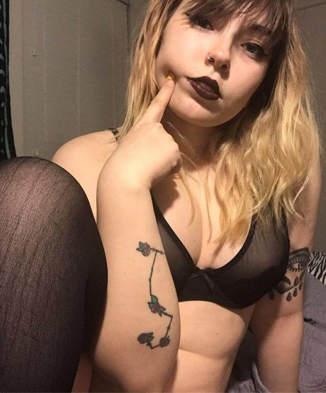 beelzebubsuwu onlyfans leaks free