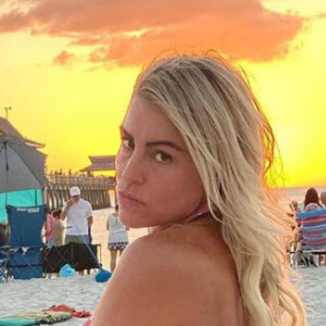 Nurse Gwennie onlyfans full