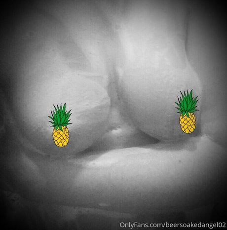 beersoakedangel02 onlyfans leaked pics
