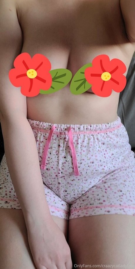 craazycatladyfree onlyfans de