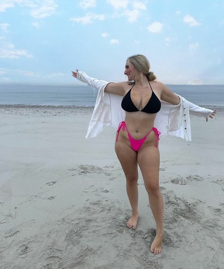 Angelina C nudes onlyfans leak