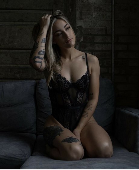 emster97 onlyfans leaks porn