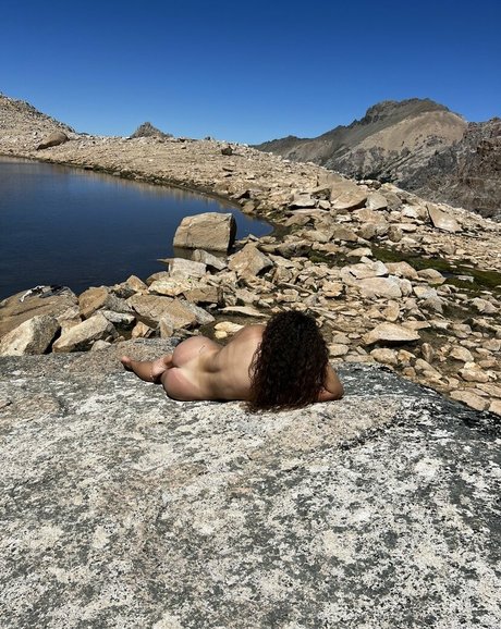 Ailu Gonzalez is on onlyfans