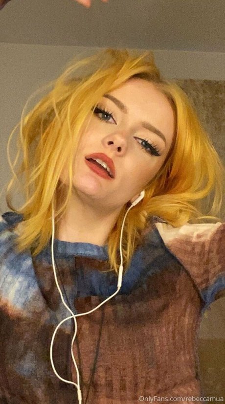rebecccamua onlyfans nudes