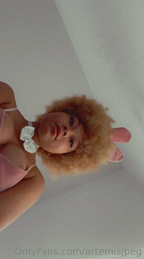 waitress onlyfans art porn glimpse