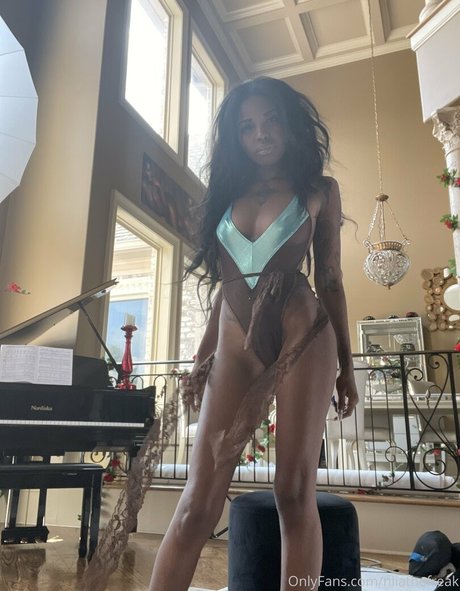 niiathefreak onlyfans leakes