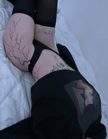 bondagebunn1e naked onlyfans pics