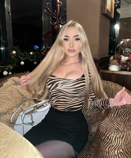 BlondieLana onlyfans porn leaked