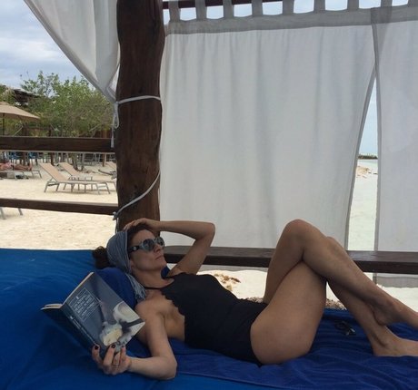 Michelle Gomez onlyfans leak nudes