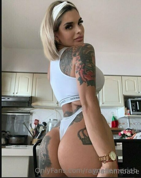 raynellemariah nude onlyfans pics