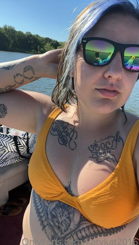 katykat2016 nude onlyfans leaked