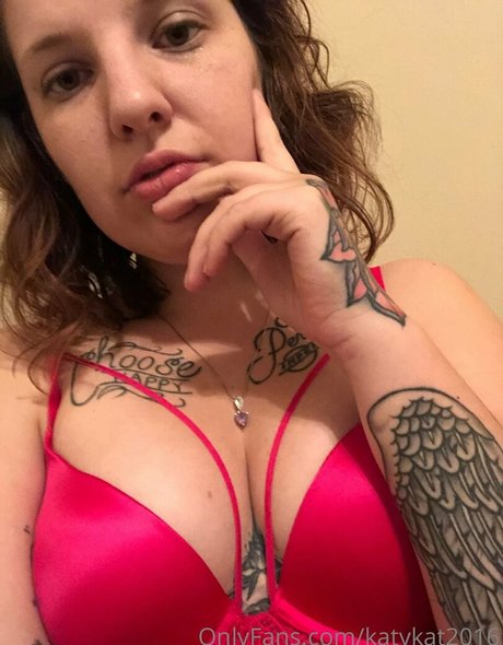 katykat2016 onlyfans explicit content