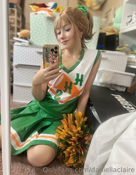 daniellaclaire onlyfans leaked dirtyship