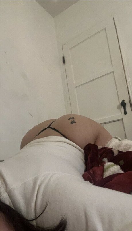 midget ebony onlyfans top pics