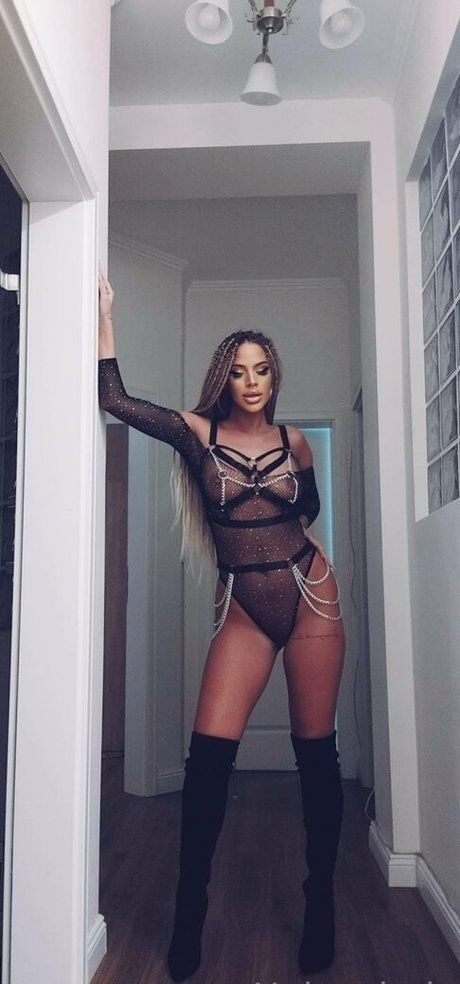 helensindy onlyfans nsfw