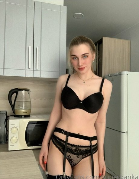 Girl Valerie feet onlyfans