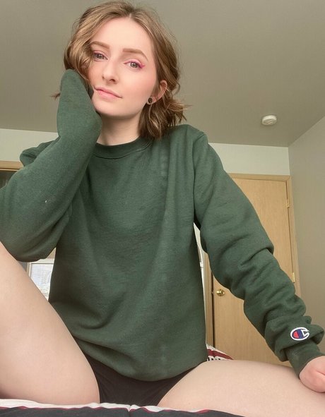 xkatiexxxpremium naked on onlyfans