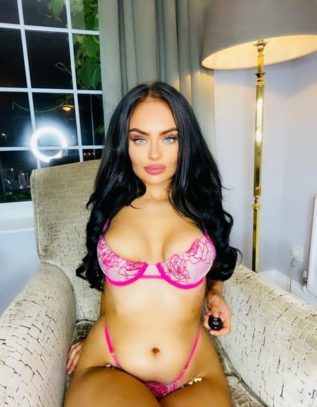 clarajanex onlyfans sexy