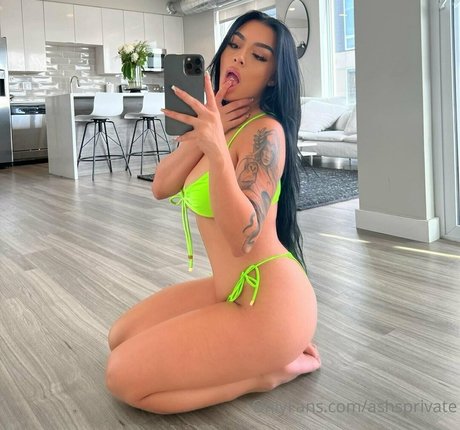 redhead solo onlyfans top self-portrait