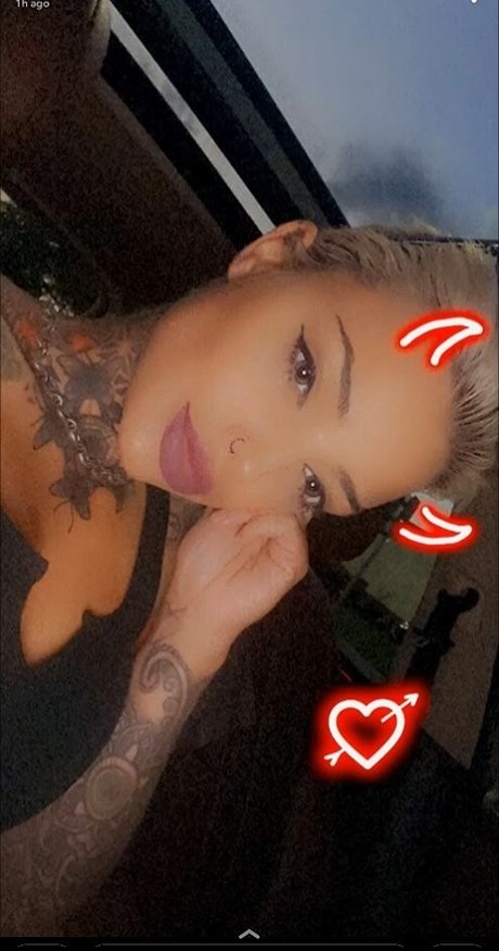 Kris Karson onlyfans leaked photos