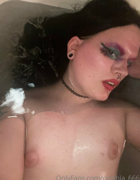 cynthia 666 Profile image