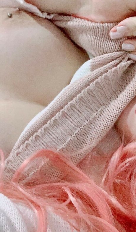 Isabela Isaadolas onlyfans naked leaks