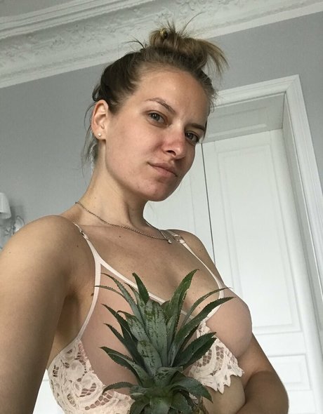 crazylayla onlyfans naked leak