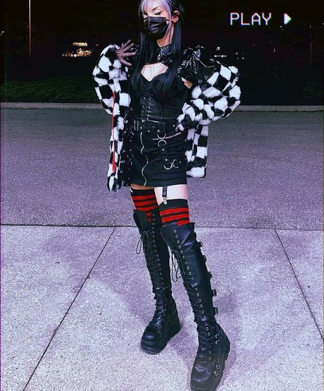 Gianna Frankenstein nsfw onlyfans