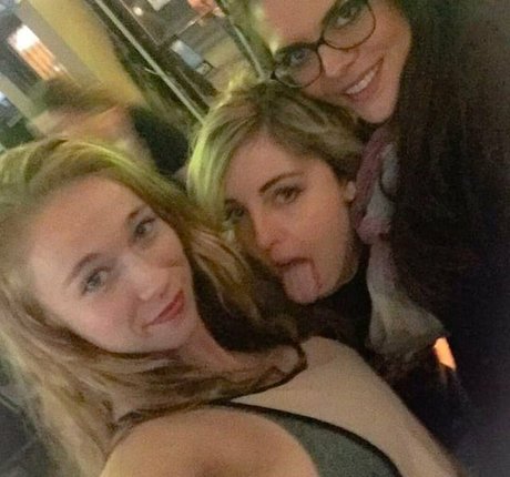 sweetheat 69 topless onlyfans