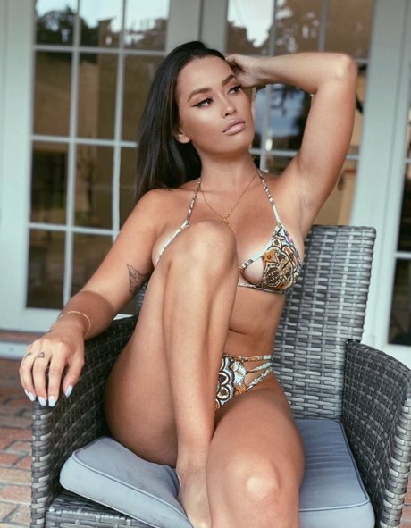 annieskye onlyfans xxx