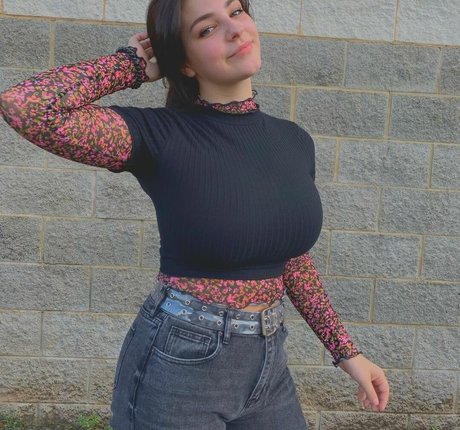 Sarah Lynne Marie onlyfans nude