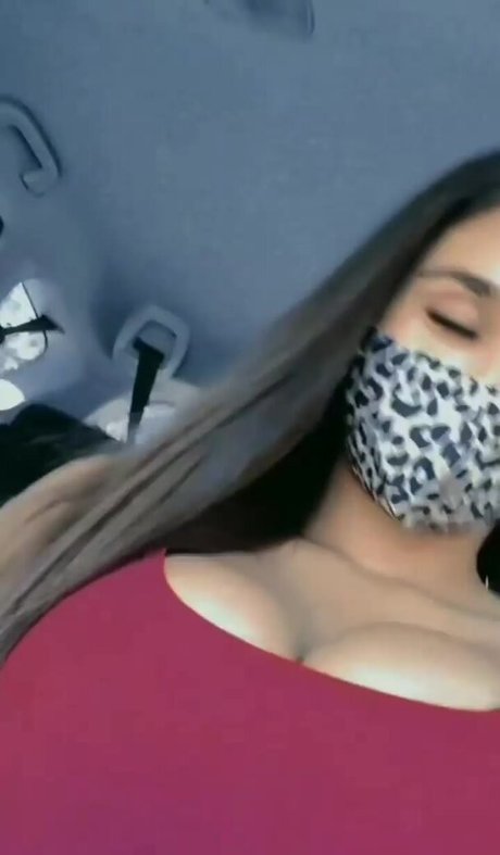 Melu Denise desnuda onlyfans