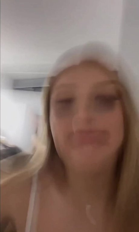 Charlotte Page onlyfans public photos