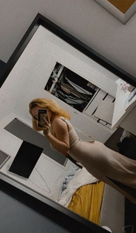 Charlotte Page xxx onlyfans