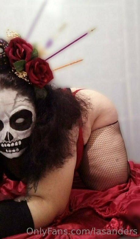 lasanders onlyfans strip tease