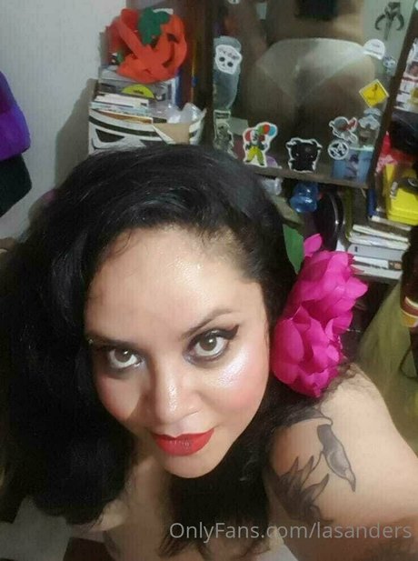 lasanders naked onlyfans