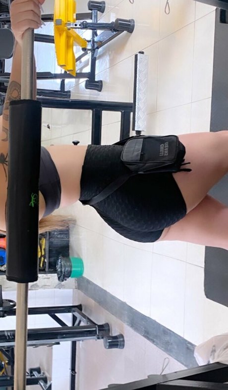 Maia Feel onlyfans lesk