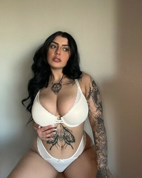 diannav topless onlyfans