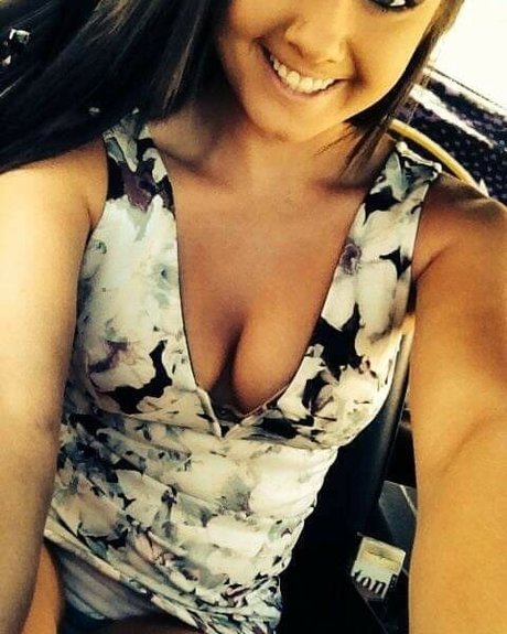 Daria Thibault only fans pic