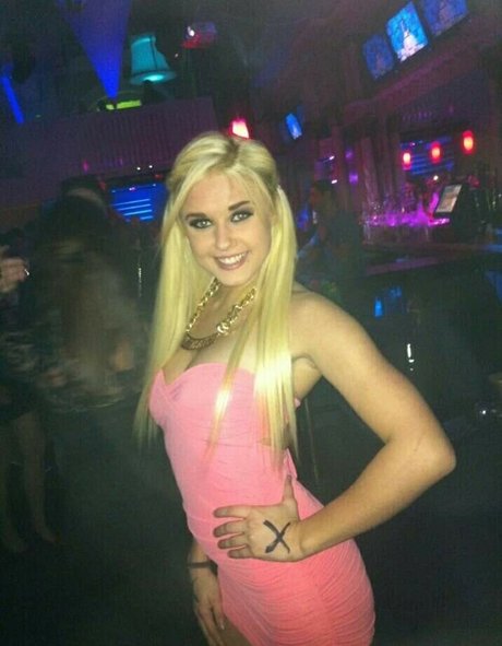 Daria Thibault only fans photos