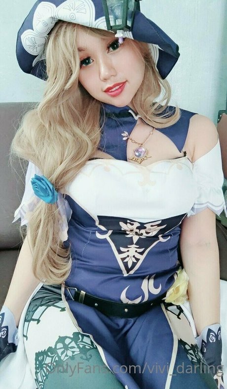 vivi darling strip onlyfans