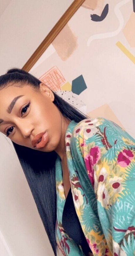 Nia Simone onlyfans porn leaked