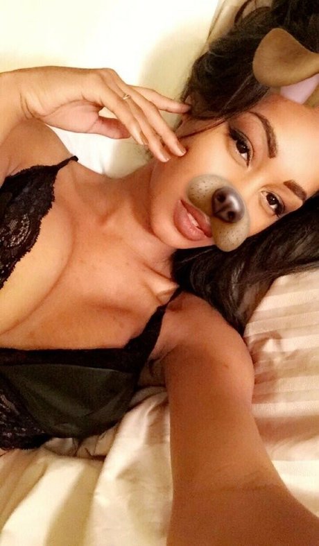 Nia Simone naked only fans