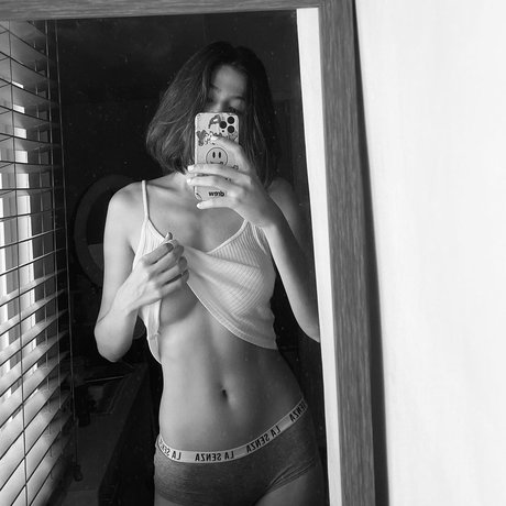 Melanie Angeles onlyfans leaks free