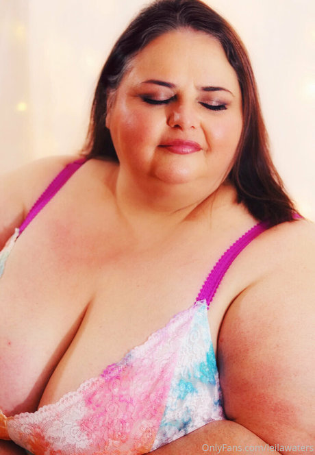 leilawaters onlyfans content