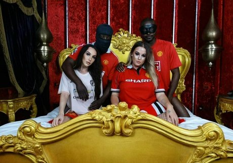 amyrosexo  galleries