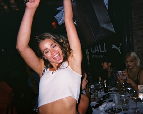 Laney DeGrasse onlyfans leaks.