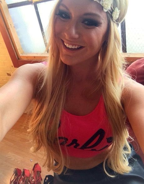 keelingz only fans pictures