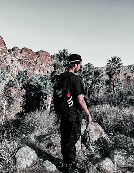 skaterrboi onlyfans nude leaks